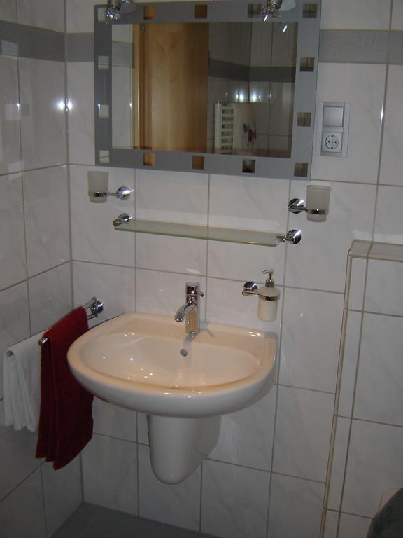 Gästehaus Nelles Sinzig Zimmer foto